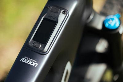 Megamo Reason AL 07 Avinox M2S 2027 Black #3