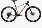 Orbea Alma M21 Axs 2022 Savage Green/Bright Red Matte